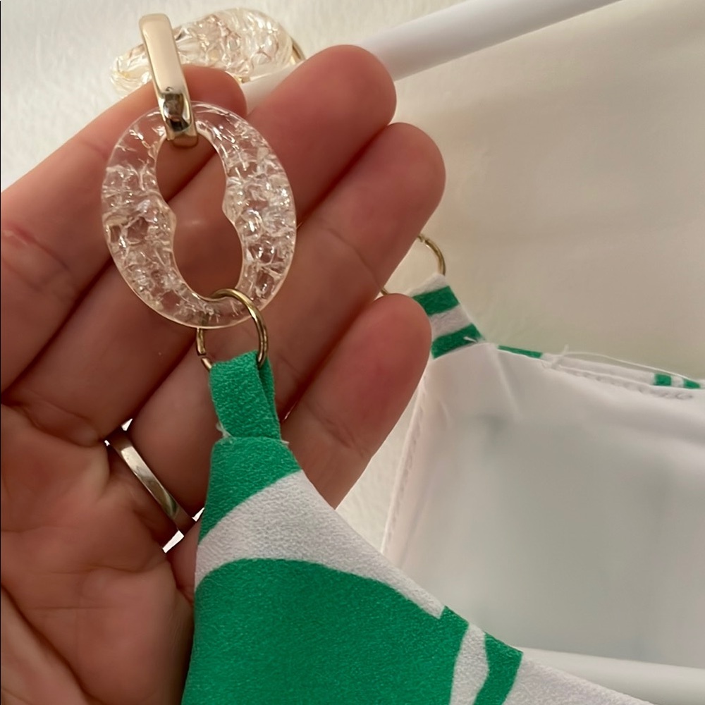 Lily Pulitzer Green and white romper size 0 - Picture 4 of 4